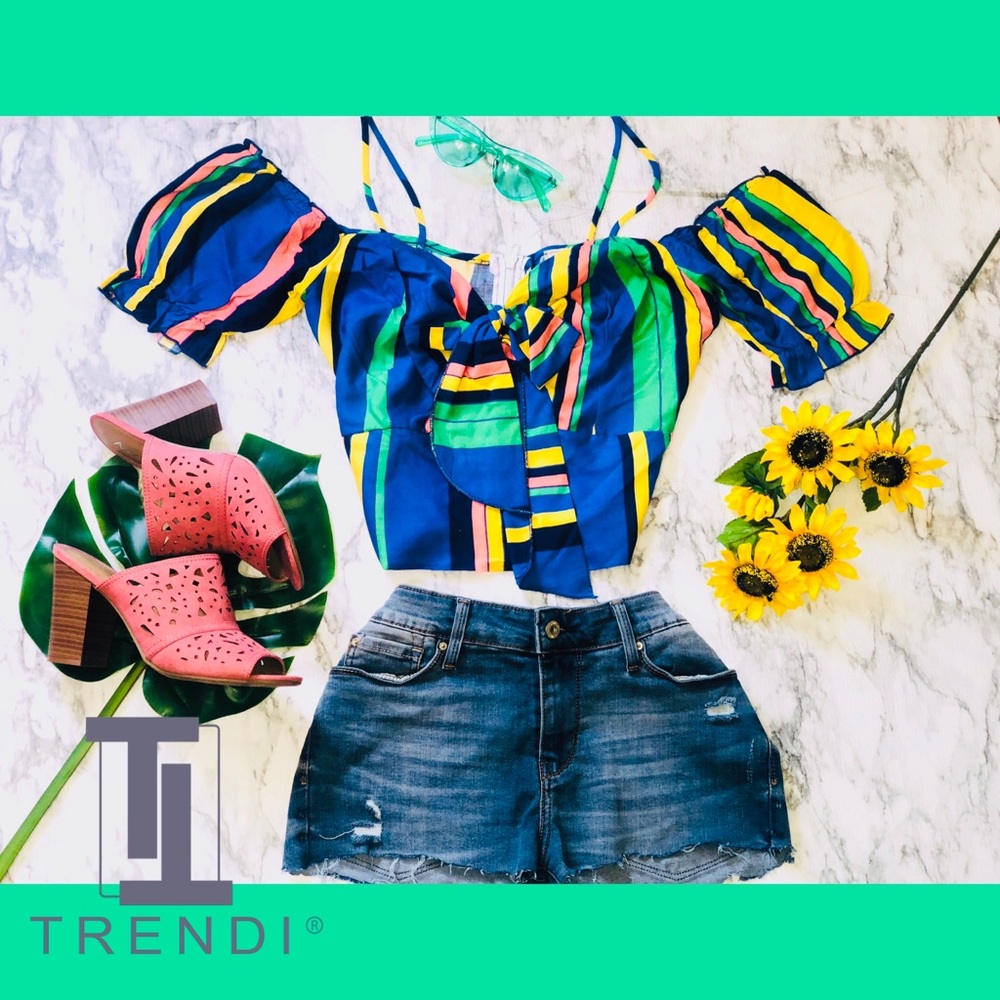 ITEM NAME: Skinny Strap Multi Crop